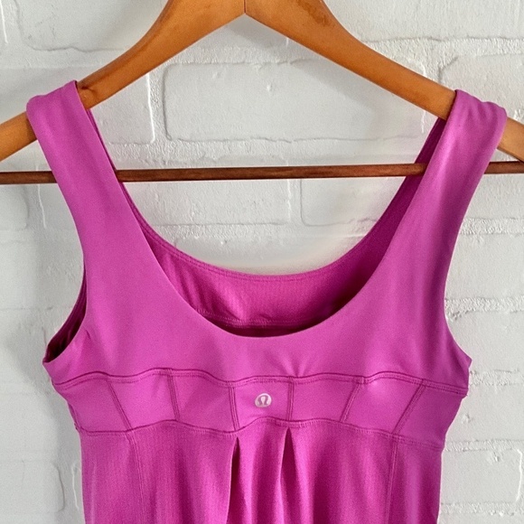 Lululemon Women’s Tank top Magenta/Lavender pleated Training Active wear sz 4 - Picture 2 of 11